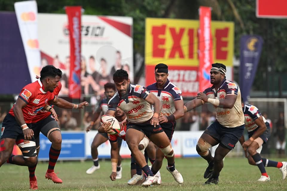 CR තරගය ජය ගත් මහනුවර අපරාජිතයි