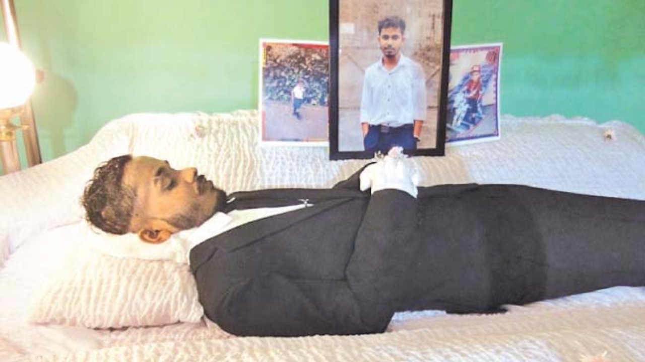 සදාකාලික නින්දට වැටුණු සබරගමු සරසවි සිසුවා ගැන ඔහුගේ ළඟම ඥාතීන් කියූ සංවේදී කතාව මෙන්න