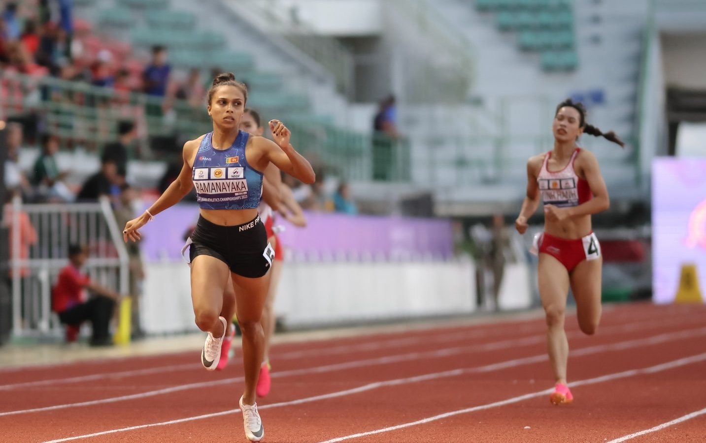 ලෙසඳු සහ නදීෂා අවසන් තරගයට – චමෝද 100m ජයගනී 