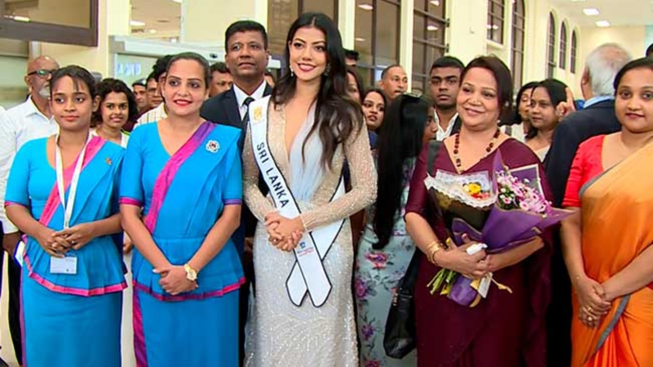 72 වැනි ලෝක රූ රැජින තරගයට ගිය අනුදි ගුණසේකර දිවයිනට