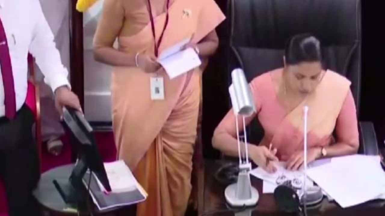 කොළඹ නගරාධිපති තේරීමේ රහස් ඡන්දය ඇරඹෙයි