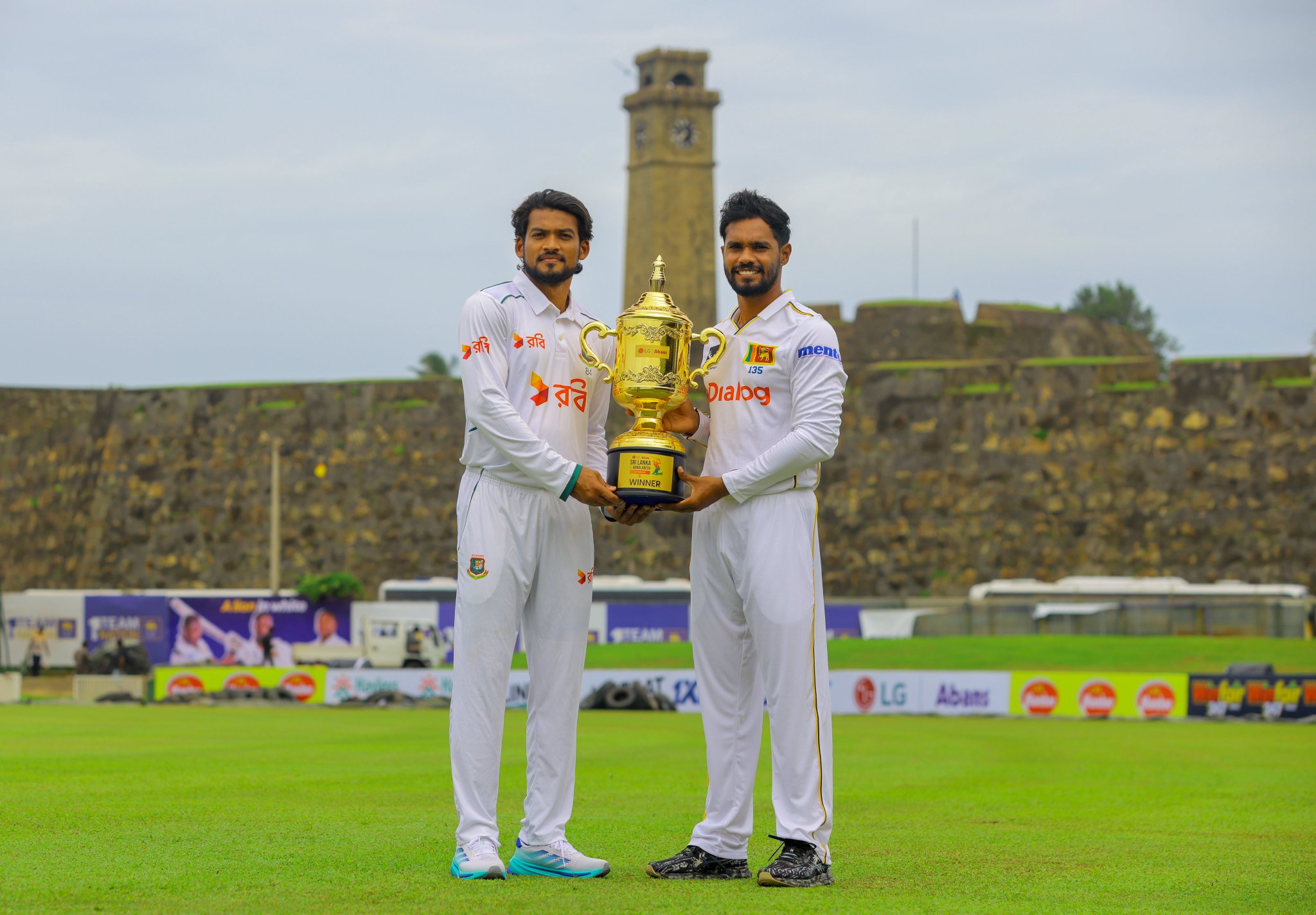 මැතිස්ව්ගේ අවසන් තරගය ගාල්ලේදී නොමිලේ බලන්න පුලුවන් 