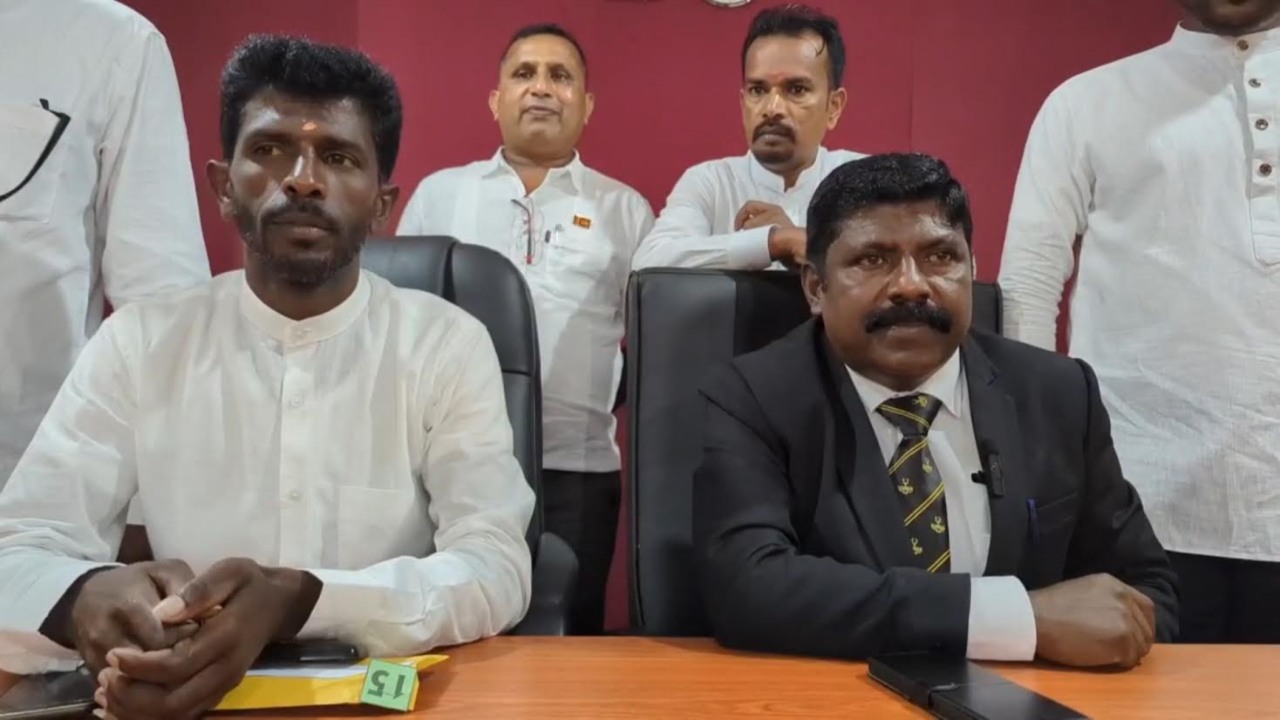 ‘දුෂිතයෙක් සභාපති කරන්න හැදුවා.. මං විරුද්ධ වුනා..’- මාලිමා සභාපති සැගවී සිට මාලිමාවට එරෙහිව මාධ්‍ය අමතයි