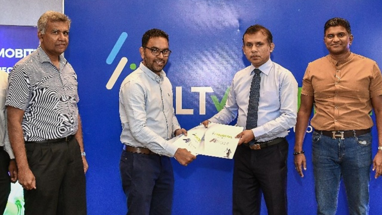 SLT-MOBITEL සහ Redblocks AI එක් වී ශ්‍රී ලංකාවේ ප්‍රථම AI තාක්ෂණික නීති පර්යේෂණ පදනම වන ‘AI Pazz’ දියත් කරයි