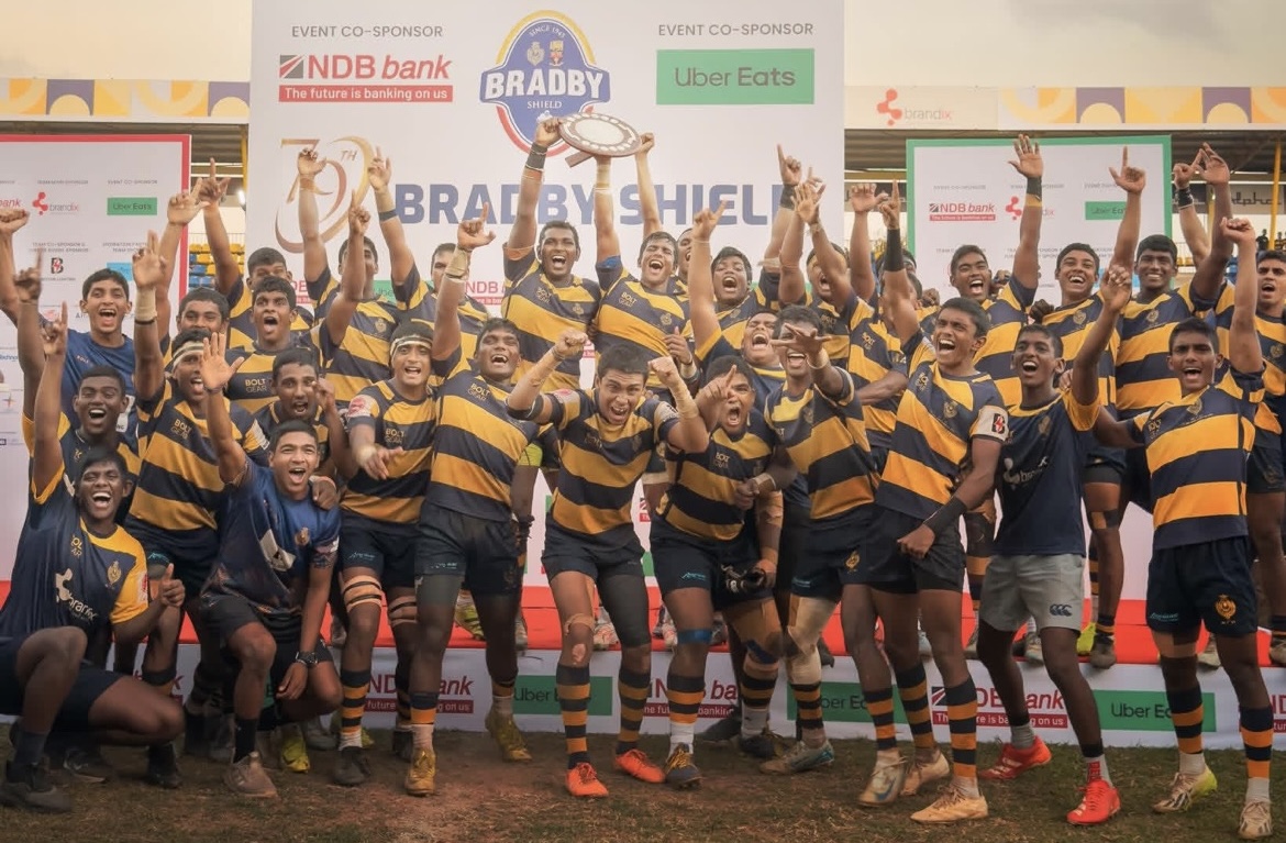 බ්‍රැඩ්බි පළිහ යළි කොළඹ රාජකීය විද්‍යාලයට