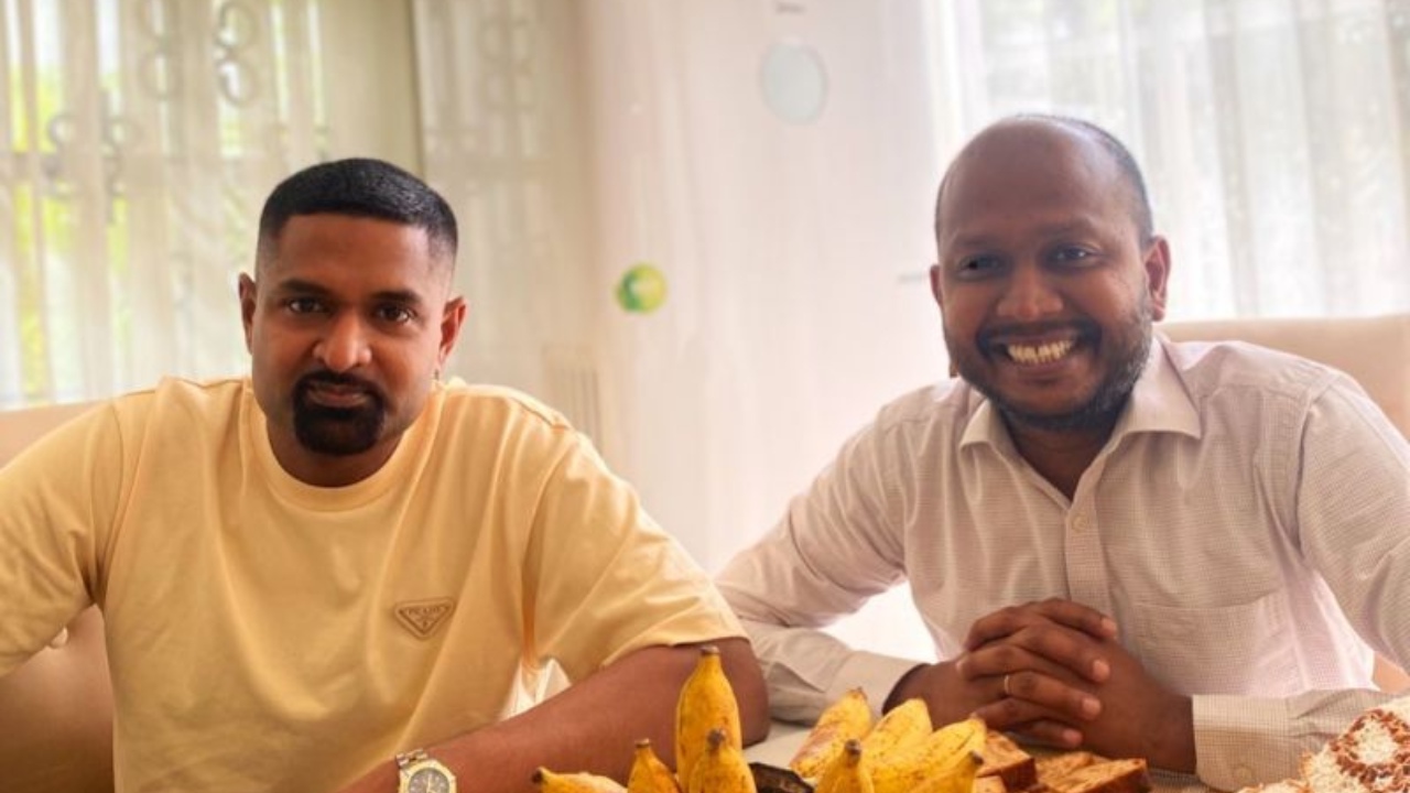 ඉරාජ්ටයි මිලීටයි අකරතැබ්බක්: ඉරාජ්ගේ නිවසට අංක තහඩු නොමැති යතුරුපැදියක් – මිලින්දගේ නිවසටත් බලහත්කාරයෙන් කඩා වදී