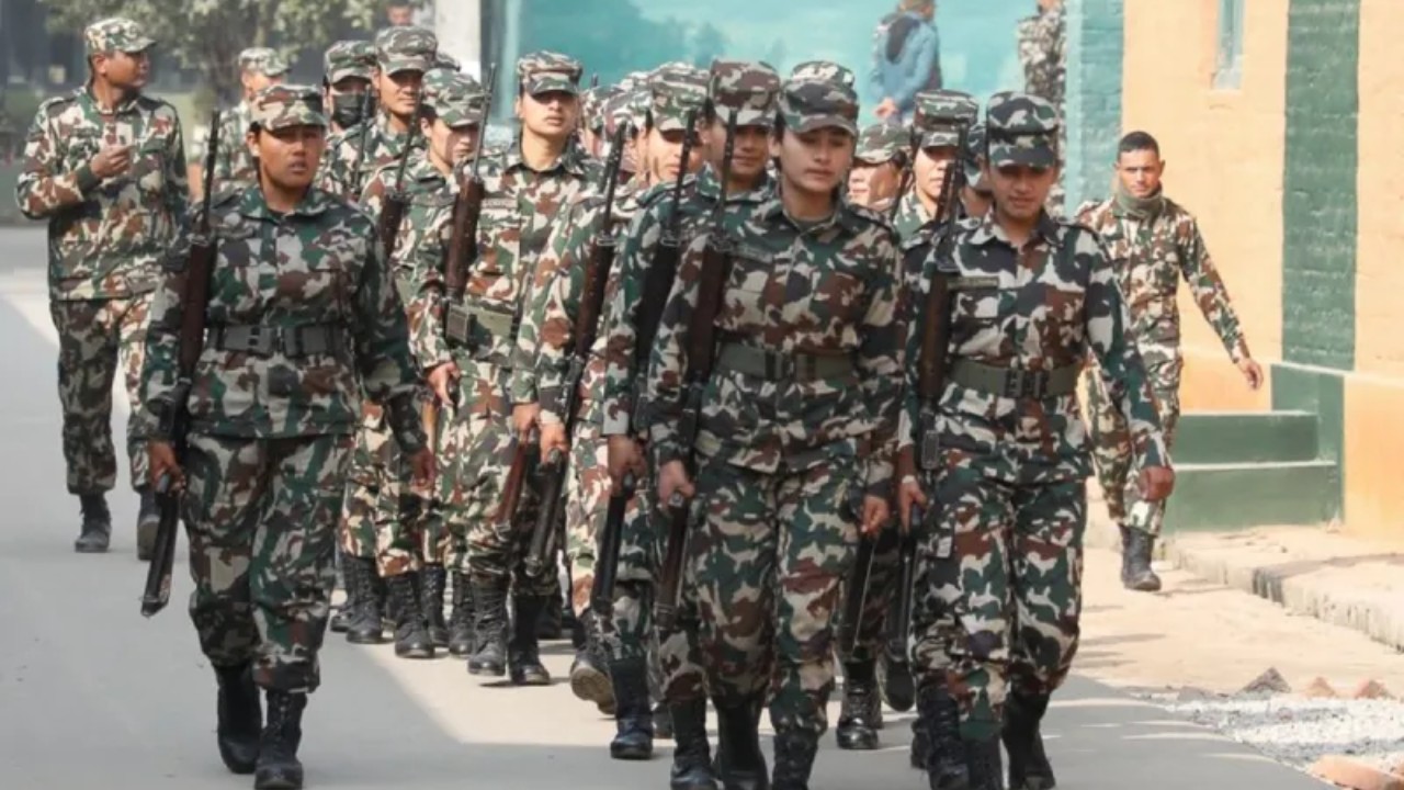 නේපාලය දරුණු තීරණයක.. සන්නද්ධ හමුදා සූදානමින්..