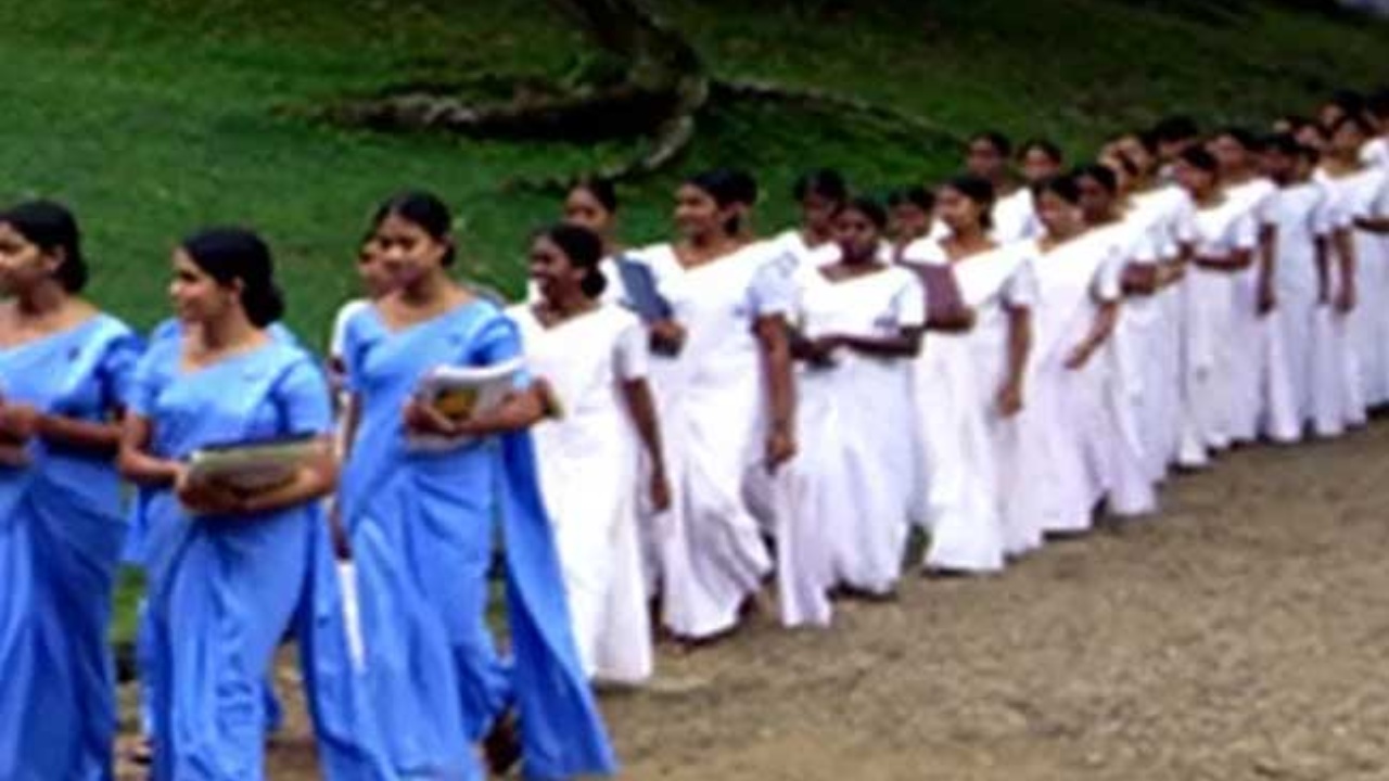 විද්‍යාපීඨවලට සිසුන් බඳවා ගැනීමේ ගැසට් නිවේදනය ගැන නිවේදනයක්