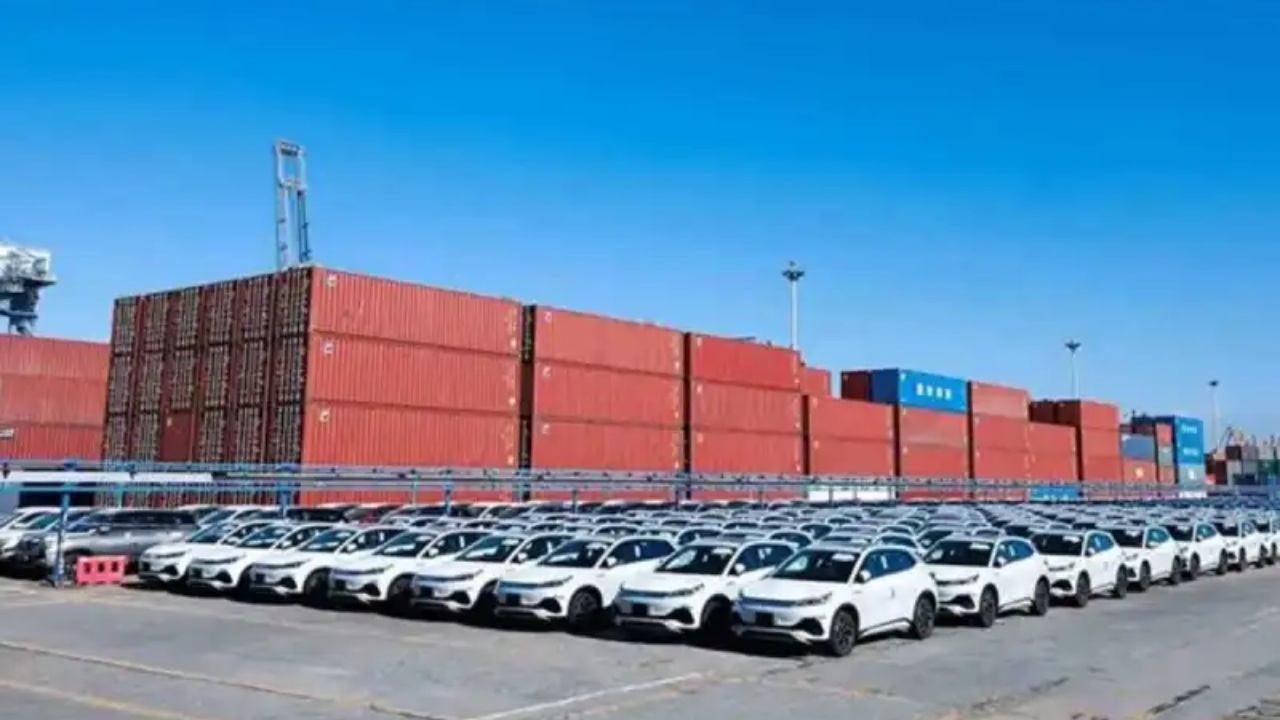 රේගුව රඳවාගෙන සිටින BYD වාහන ගැන තීරණයක්