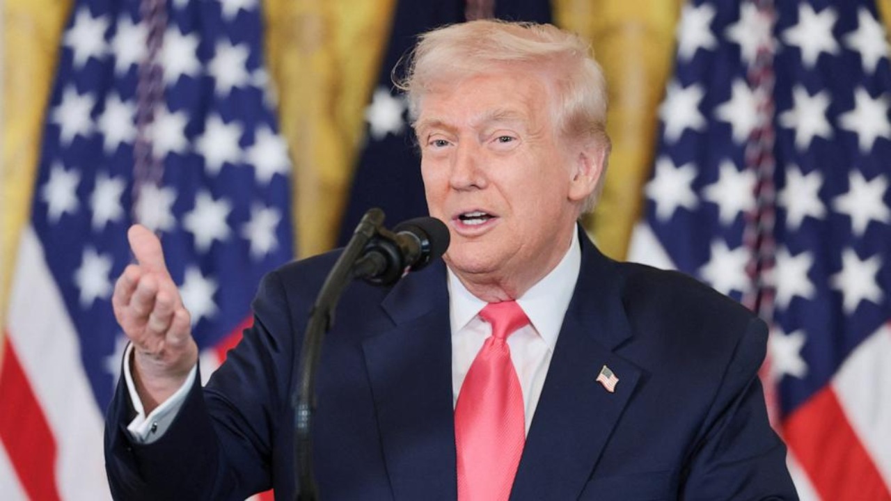 මදුරෝ සමග සාකච්ඡා කරනවා – ට්‍රම්ප්