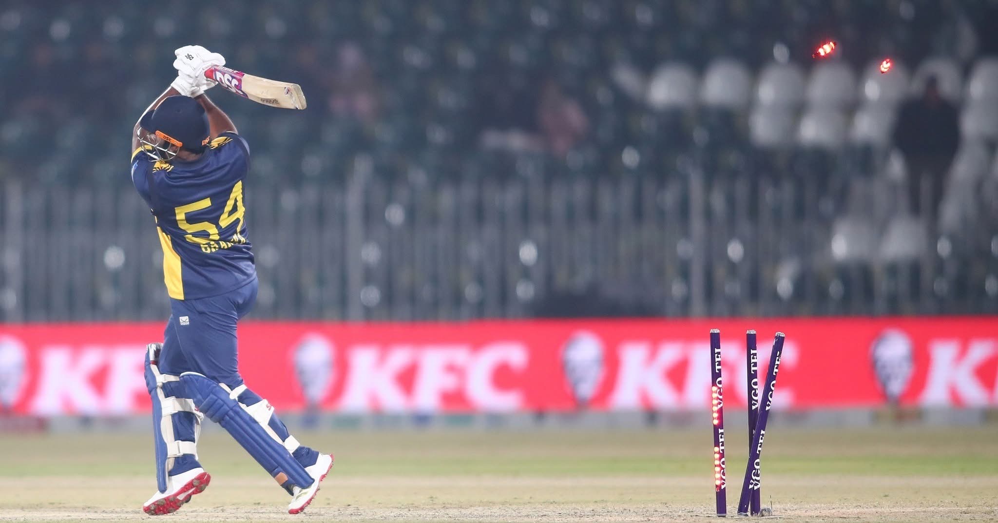 සිංහයින්ට දැවැන්ත T20 පරාජයක් 