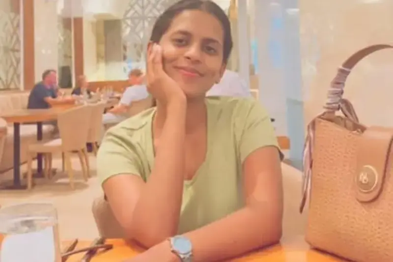 කවුරුත් නොසිතූ මොහොතක යළි නොඑන ගමන් ගිය ඇගේ කතාව