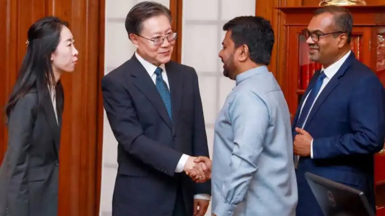 ශ්‍රී ලංකාවේ ආර්ථික හා සමාජ සංවර්ධනයට චීන රජයේ උපරිම සහාය.!