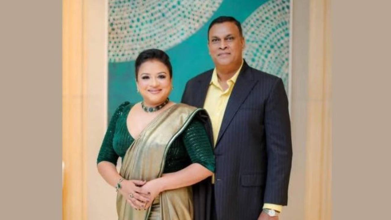 “අවුරුදු 31ක් මාව දරාගත් ඔයාට ස්තූතියි..” සේමිණීගෙන් ආදරණීය සටහනක්