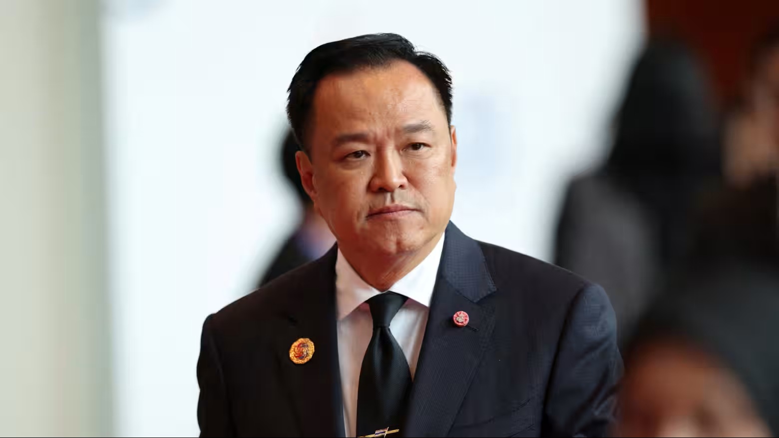 තායිලන්ත පාර්ලිමේන්තුව විසුරුවා හැරේ