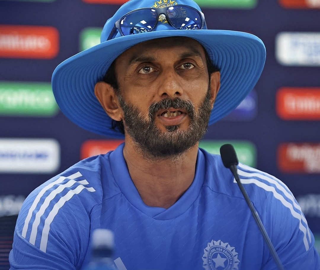 ඉන්දියාවේ පිතිකරණ පුහුණුකරු ශ්‍රී ලංකාවට 