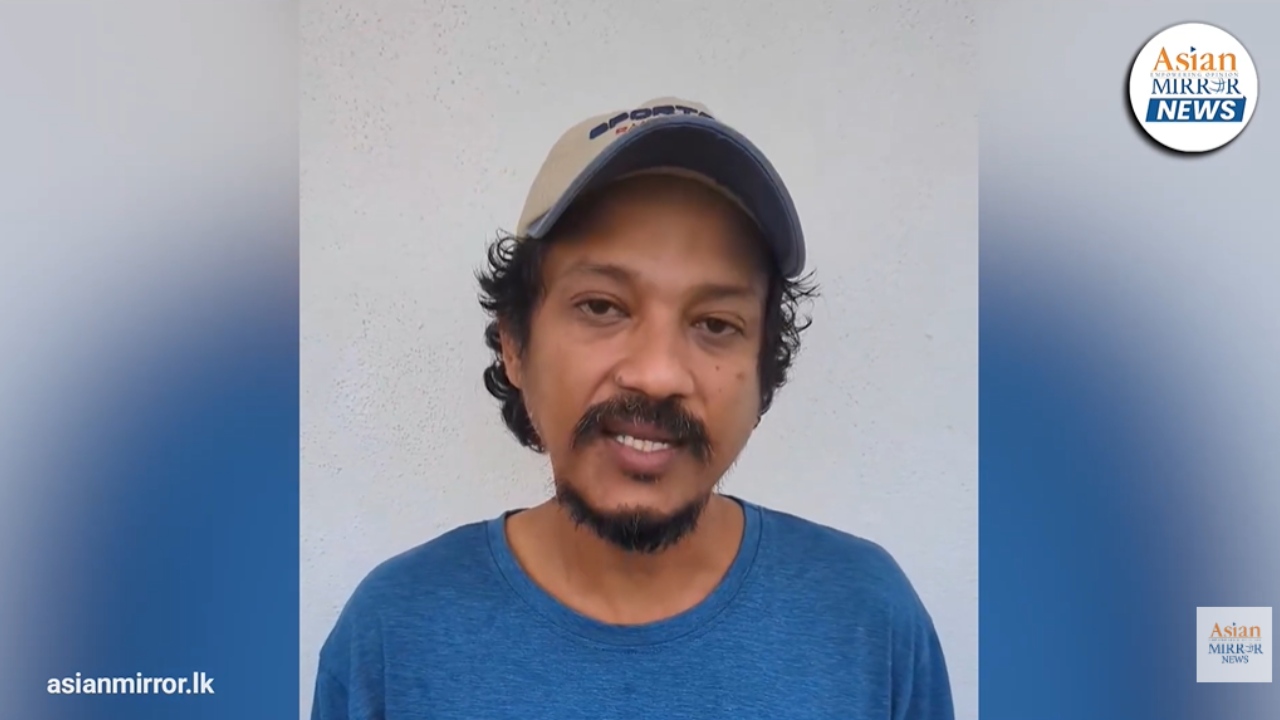 ආණ්ඩුවේ භාණ්ඩාගාරේ උතුරනවලු… ජාත්‍යන්තරේට නාට්‍යයක් යවන්න සල්ලි නෑලු…. කලින් ආණ්ඩු අපට මෙහෙම සැලකුවේ නෑ…! – ජෙහාන් අප්පුහාමි