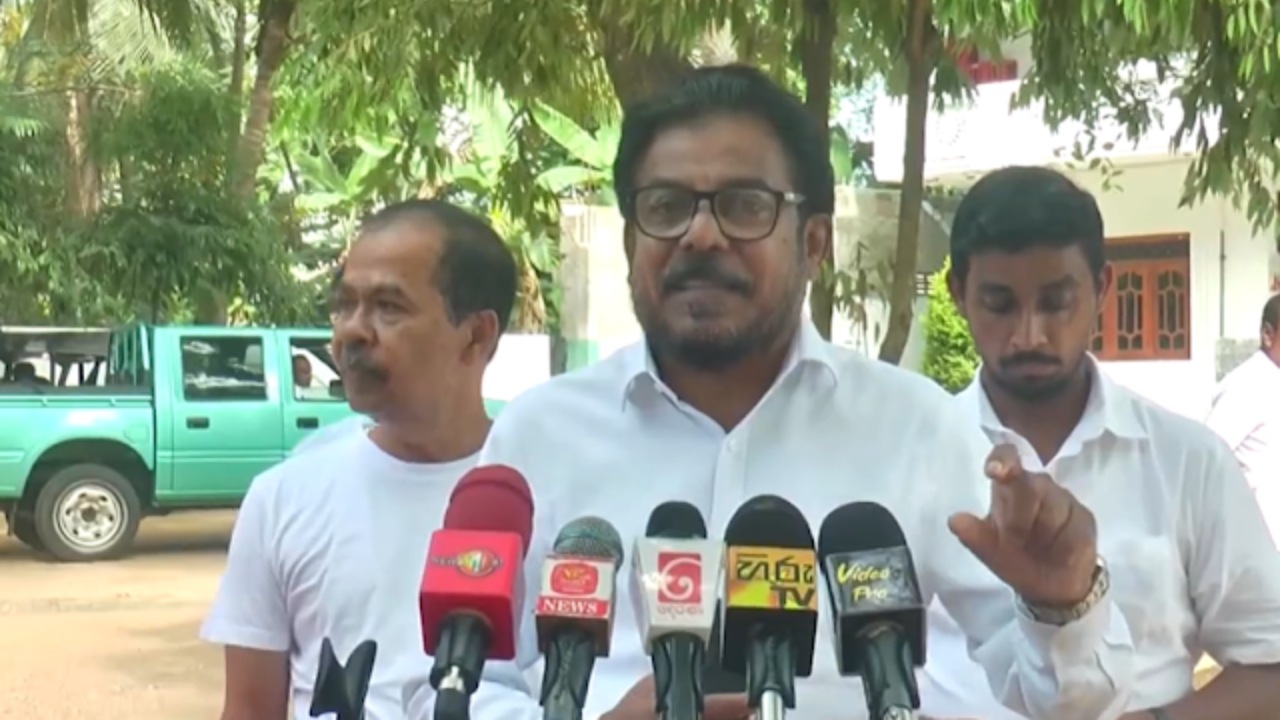 ගෑස්, හාල් හිඟයට මිනිස්සු හුරුවෙලා.. බෙදාහැරීමේ අඩුපාඩු සුළු දේවල්..- රංවල