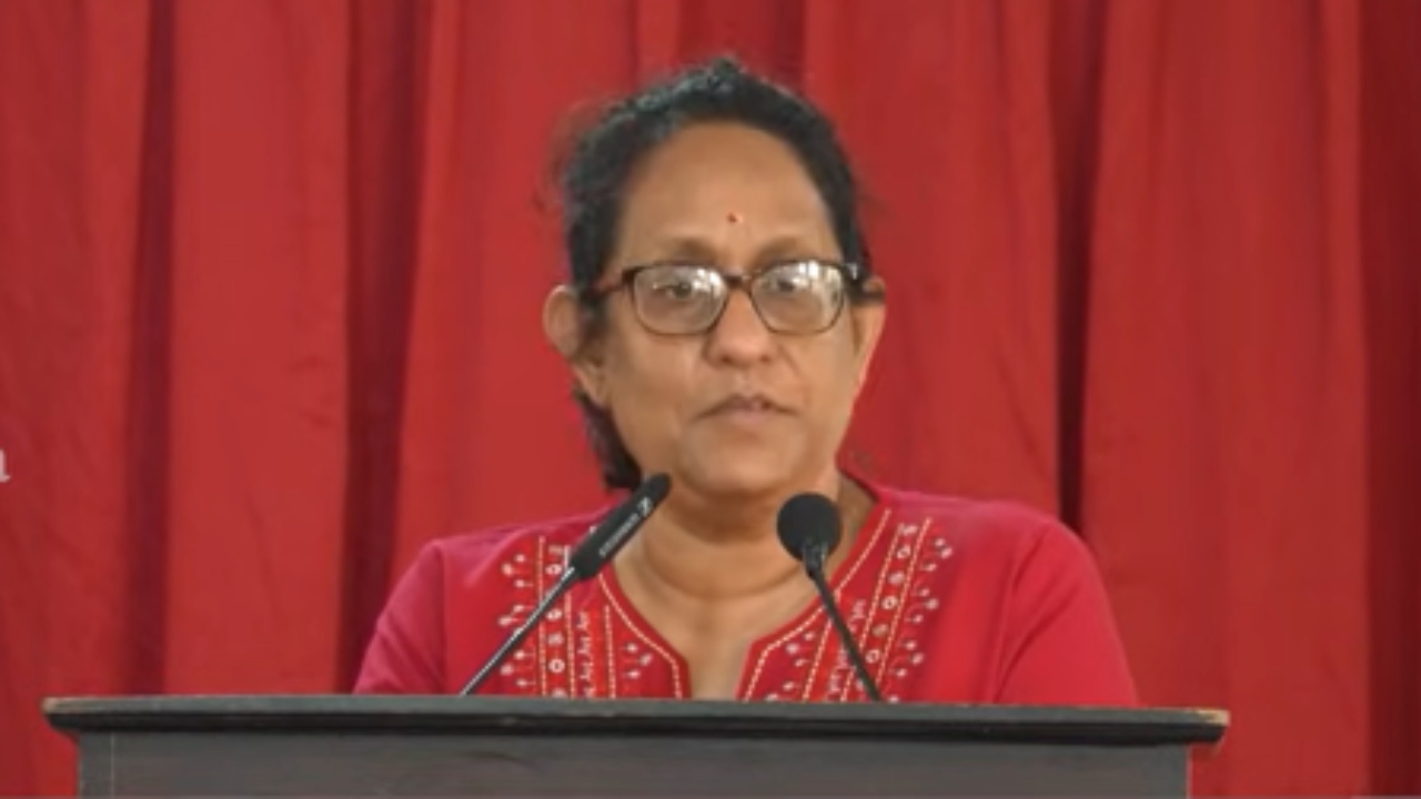 යුද්ද කළේ අපෙන් අහලා නෙමෙයි… අපි යුද්දේ දිනුවෙත් නෑ…! – අගමැතිනිය