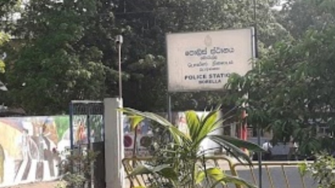 නාලන්ද විදුහල්පතිට එරෙහිව පොලිස් පැමිණිල්ලක්