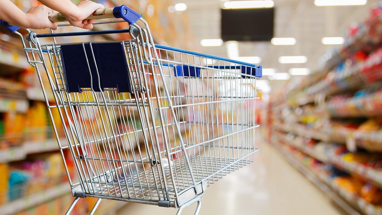 මෙරට භාණ්ඩ මිල ඉහළයාමේ අවදානමක් ගැන ආර්ථික විශේෂඥයෝ අනතුරු අඟවති