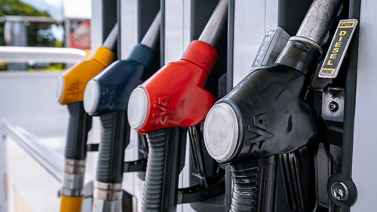 ඉන්ධන නිකුත් කිරීම සම්බන්ධයෙන් ජනතාවට සුබම සුබ පණිවිඩයක්