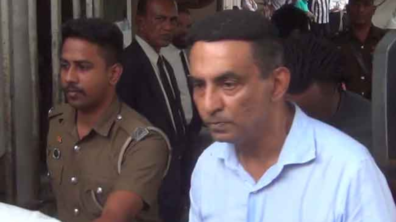 මහින්දගේ නම කියවගත්තේ, තර්ජනය කරලා – ශ්‍රීලන්කන් හිටපු CEOගේ දිවුරුම් ප්‍රකාශය