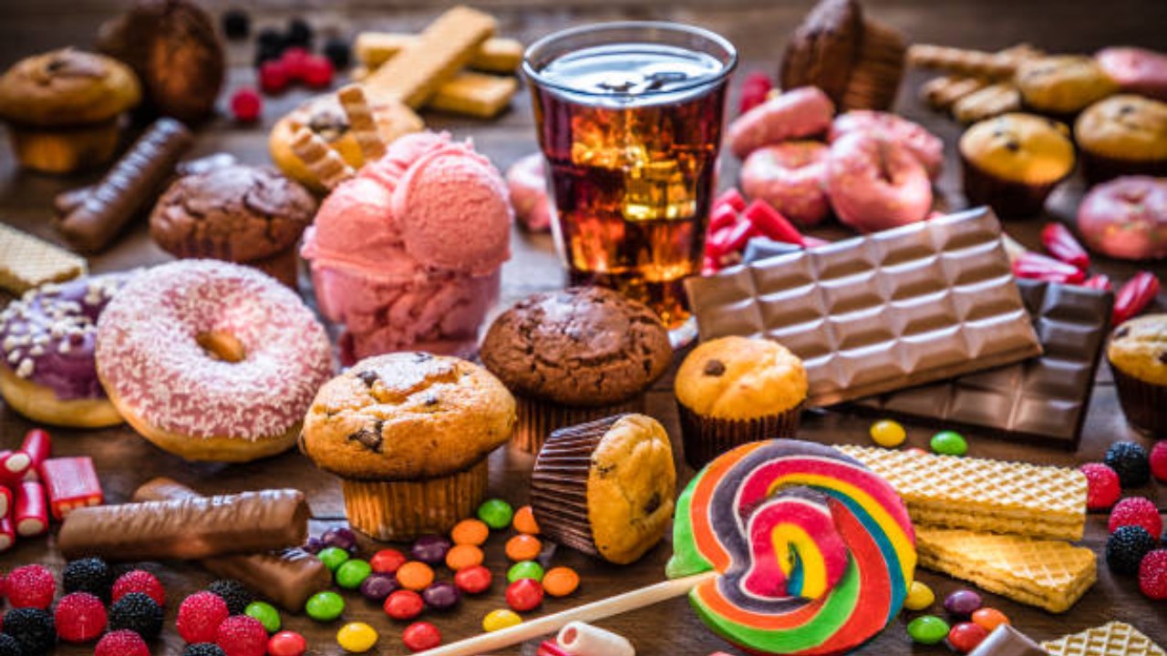 මෙරට පුද්ගලයන්ගේ පැණිරස ආහාර ගැනීම ගැන නොහිතපු අනාවරණයක්