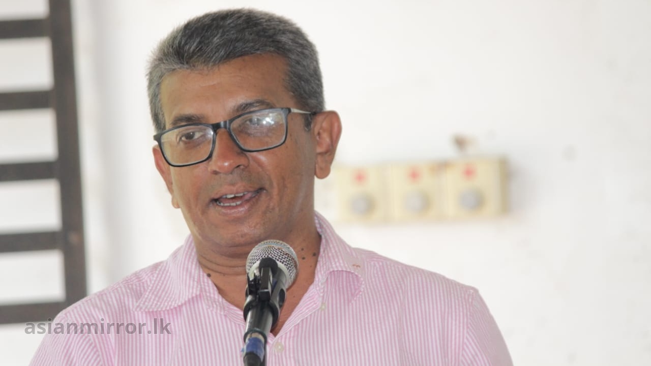 මෙවර ජනතාව සැමරුවේ ඉතිහාසයේ වාසනාවන්තම අලුත් අවුරුද්ද…! – නි. ඇමති රත්න ගමගේ