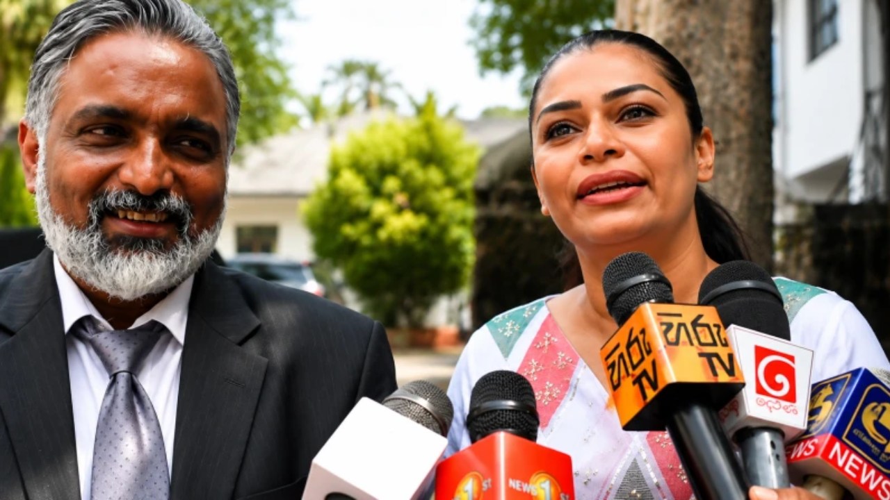අපි දෙන්නම එකතු වෙලා සජබෙයි යූඑන්පීයයි එකතු කරනවා! 
