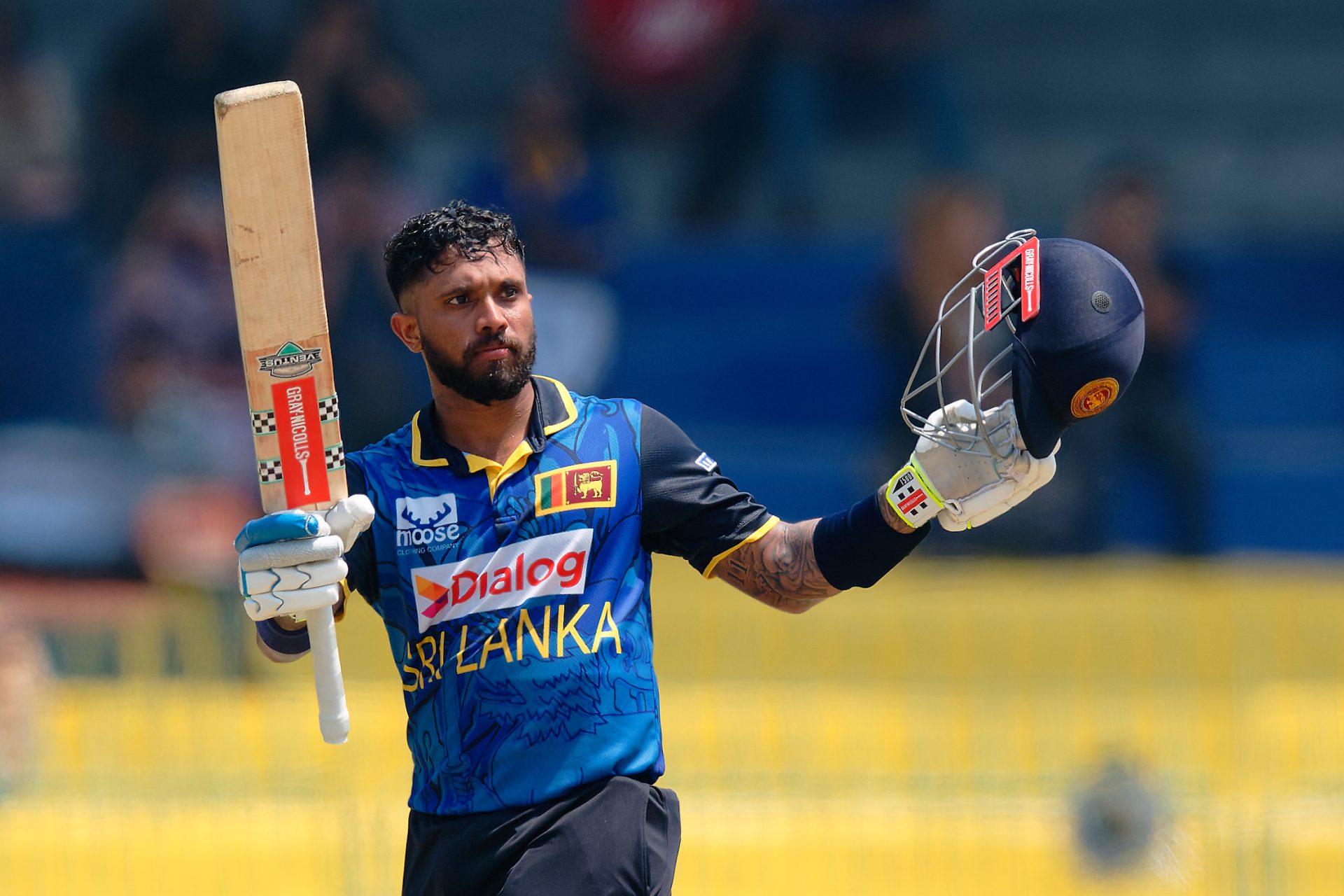 කුසල්ට යළි එක්දින සහ T 20 ඔටුන්න හිමිවෙයි ද ? 