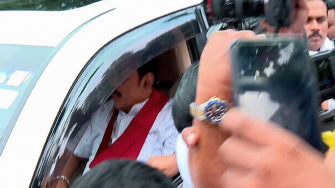 හිටපු ජනපති මහින්ද අල්ලස් කොමිසමට එයි