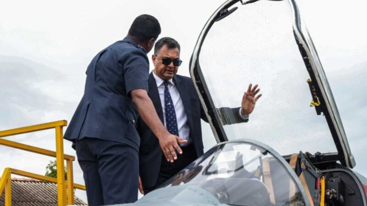 ප්‍රථම Kfir C12 ප්‍රහාරක යානයේ පරීක්ෂණ පියාසැරිය
