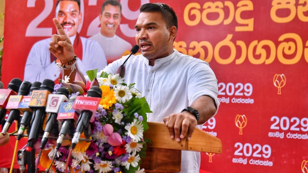 මේ ආණ්ඩුව පාස්කු ෆයිල් යටගහපු නිලධාරීන් ආරක්ෂා කරන ගමන් බුධිධි අංශ නිලධාරින් සිරගත කරනවා – නාමල්