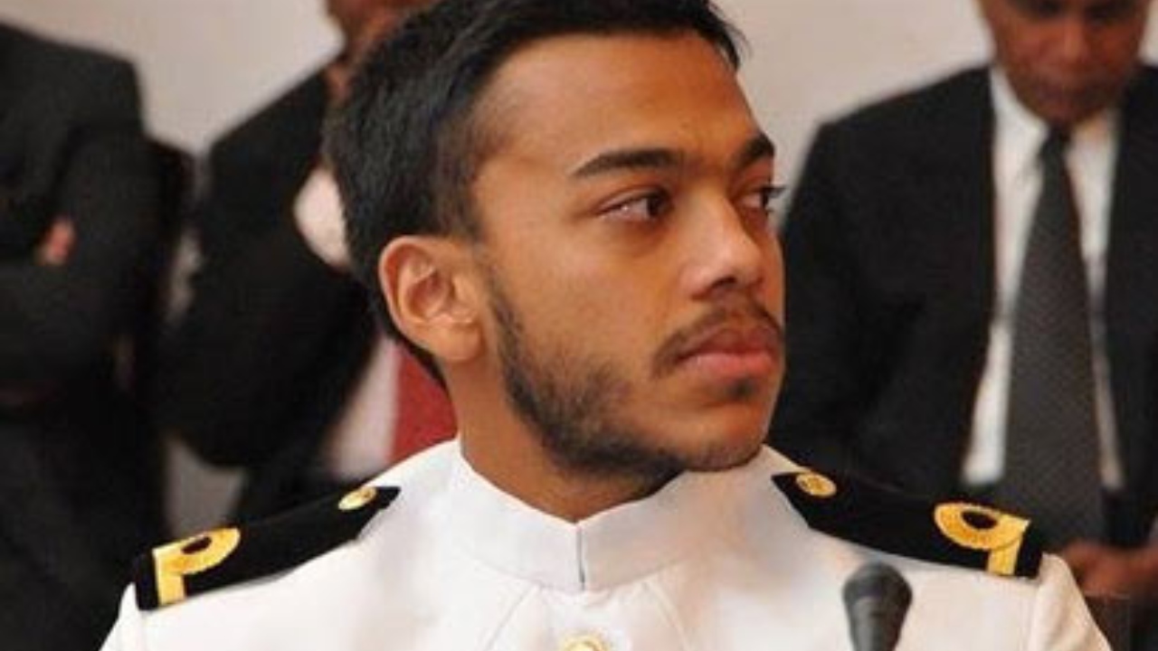 යෝෂිත හමුදාවට ගියපු නිසයි යුද්ධය දිනුවේ