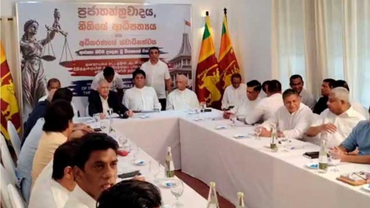 විනිසුරුවරුන්ගේ විශ්‍රාම වයස ගැන සාකච්ඡා කිරීමට විපක්ෂ නායකයෝ එක්වෙති