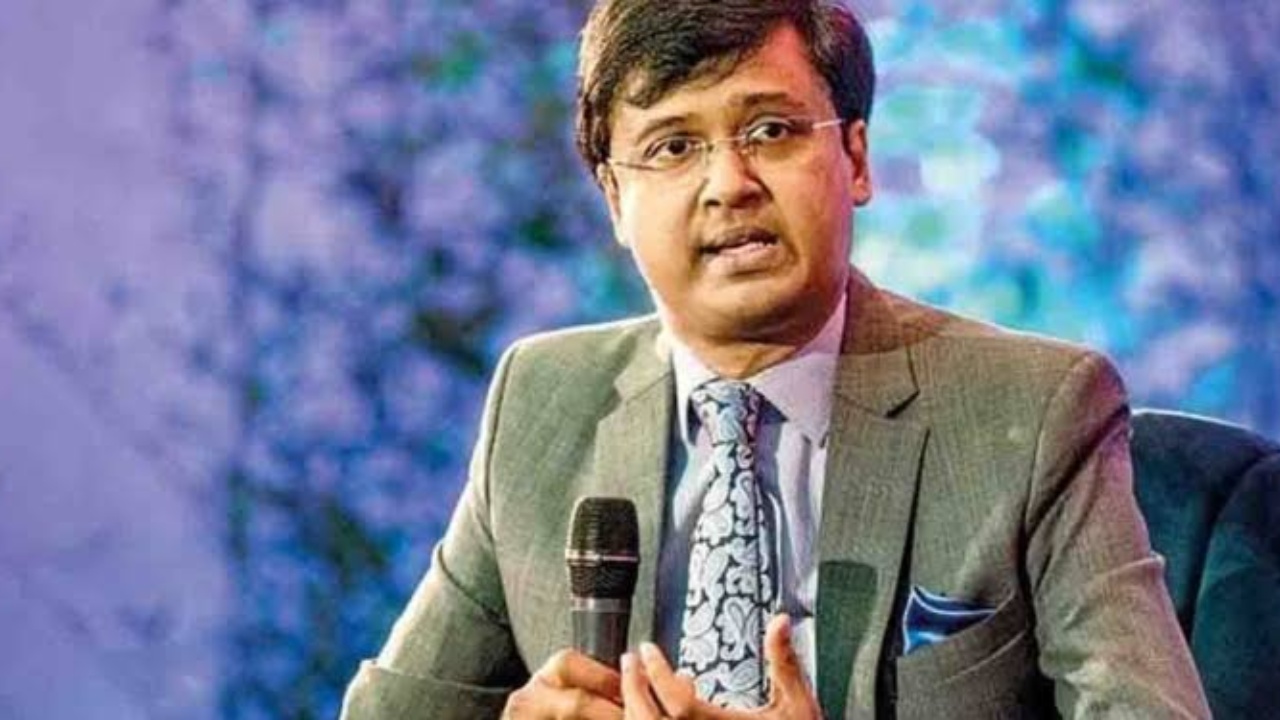 විනිසුරු වයස් නැංවීමට කැමති නීති වෘත්තිකයන් 3%යි… ඒ පෞද්ගලික ප්‍රතිලාභ බලාපොරොත්තුවෙන්…! – ජනාධිපති නීතිඥ රජිව් අමරසූරිය