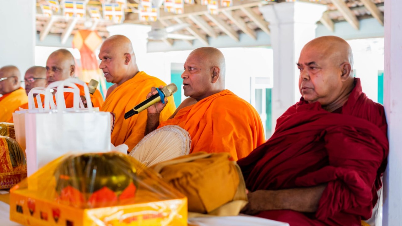 ශුද්ධෝත්තම දලයි ලාමා වහන්සේගේ 91 ජන්ම දිනය නිමිත්තෙන් උත්තරීතර ත්‍රෛනිකායික මහා සංඝ සභාවක් බියගමදී