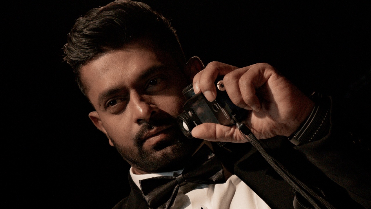 එළියට ආව විතරයි.. චරිත්ගේ ආයෙත් ලීක්…