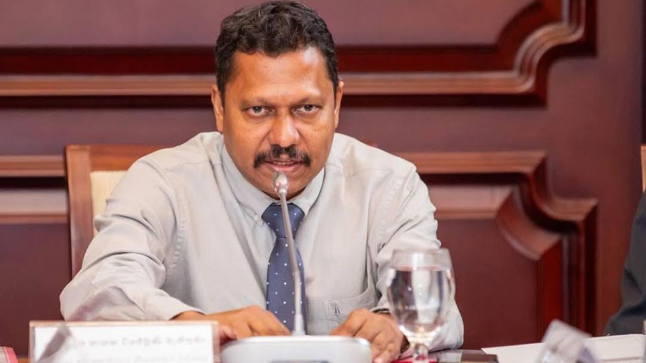 ලංකාවේ උපතේ ආයු අපේක්‍ෂාව දැන් 80 වෙලා.. විනිසුරු වයස වැඩි කිරීම විද්‍යාත්මකයි.. තාර්කිකකයි..- නි. ඇමති