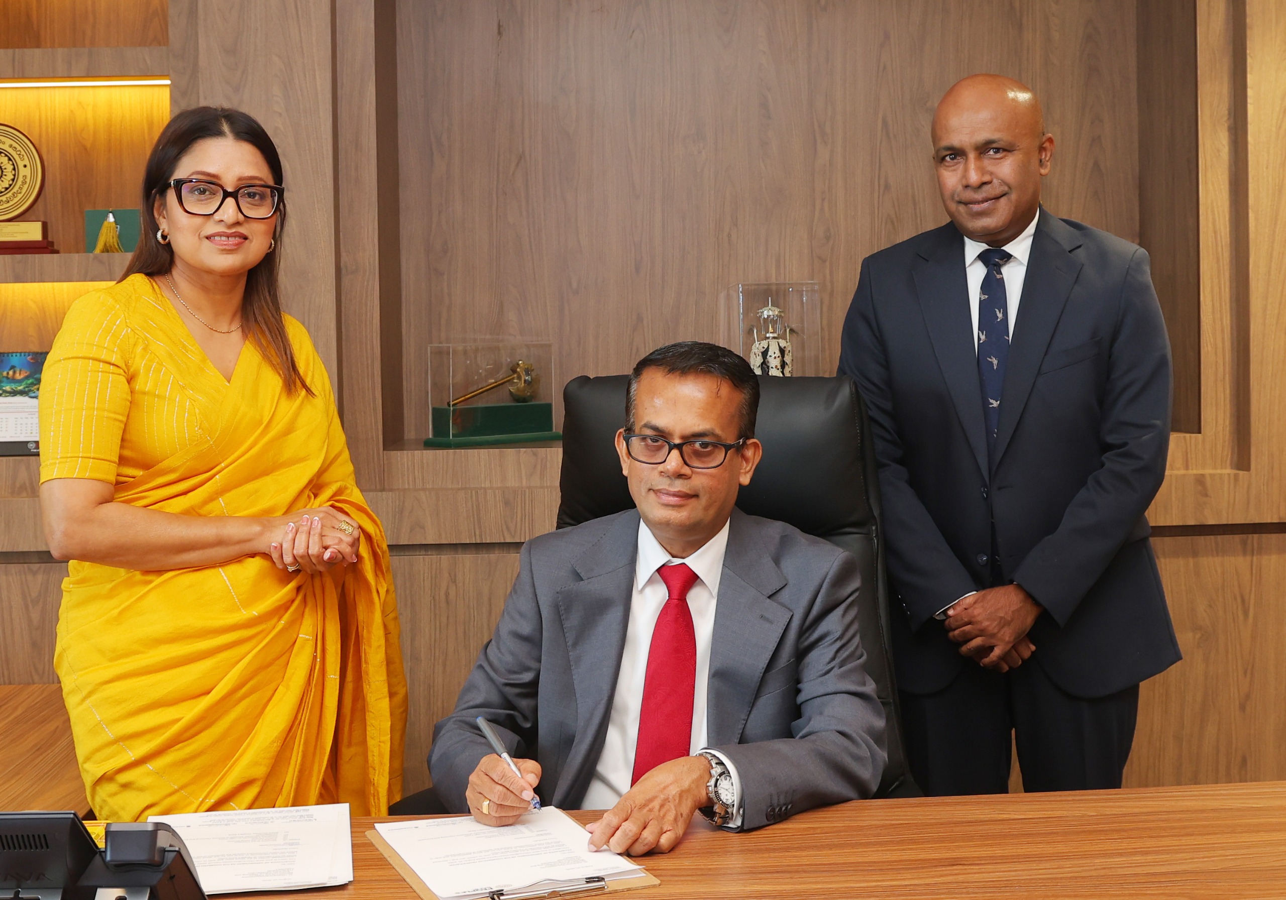 මහජන බැංකුවේ නව සභාපති ලෙස චන්දන ගුණියංගොඩ වැඩභාර ගනී