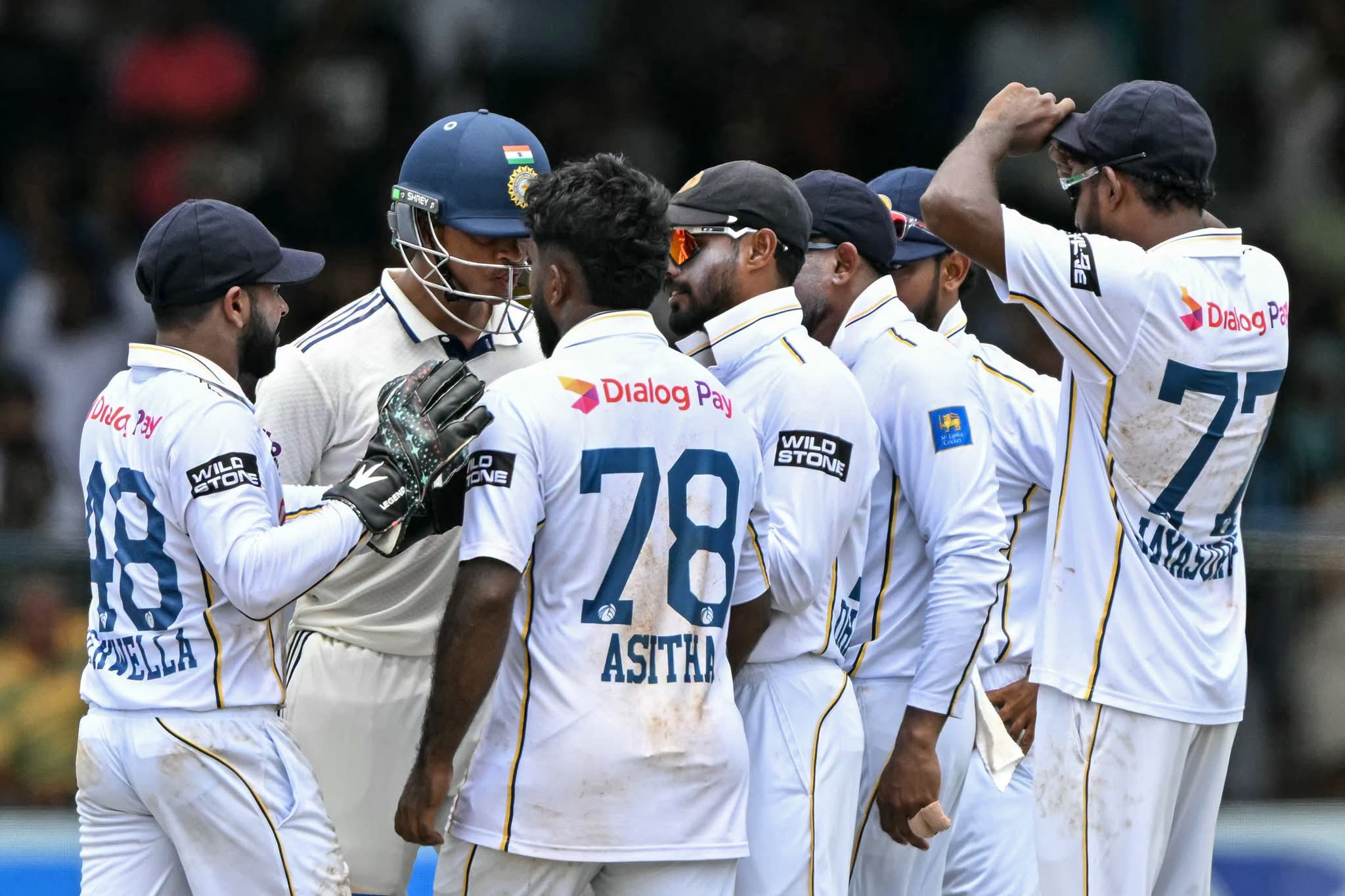 දෙවැනි තරගයටත් ඉන්දියාවෙන් ප්‍රබල ආරම්භයක් – අසිත හා ජයිස්වාල් අතර උණුසුම් තත්ත්වයක් 