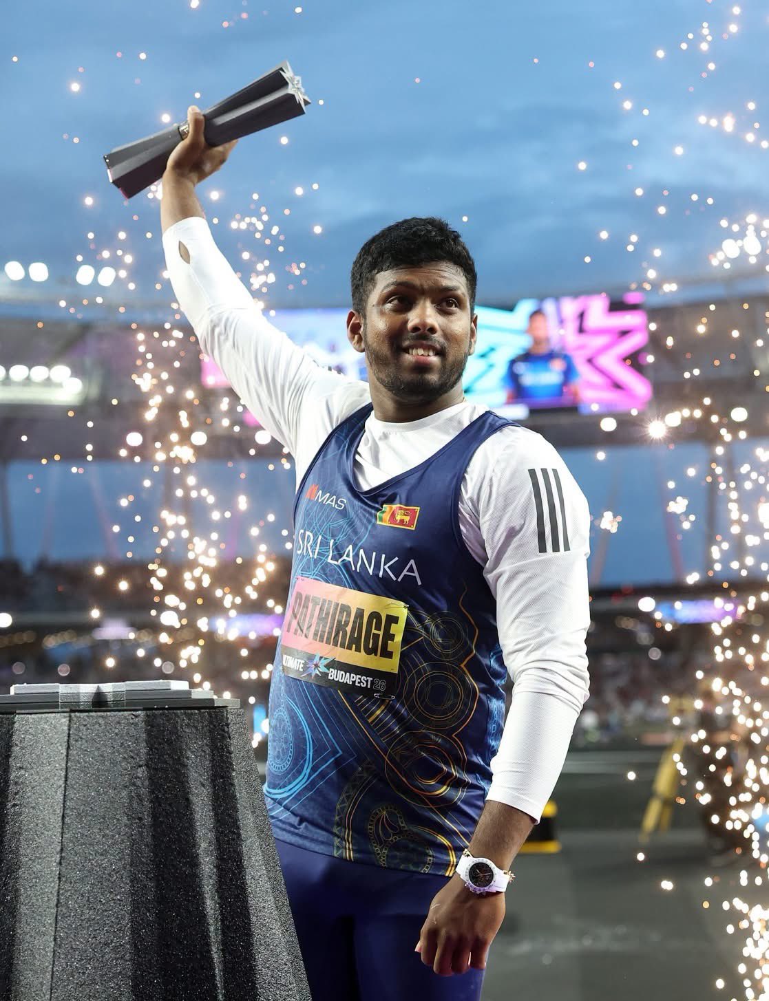 රුමේෂ් Ultimate ශූරයා වෙයි  