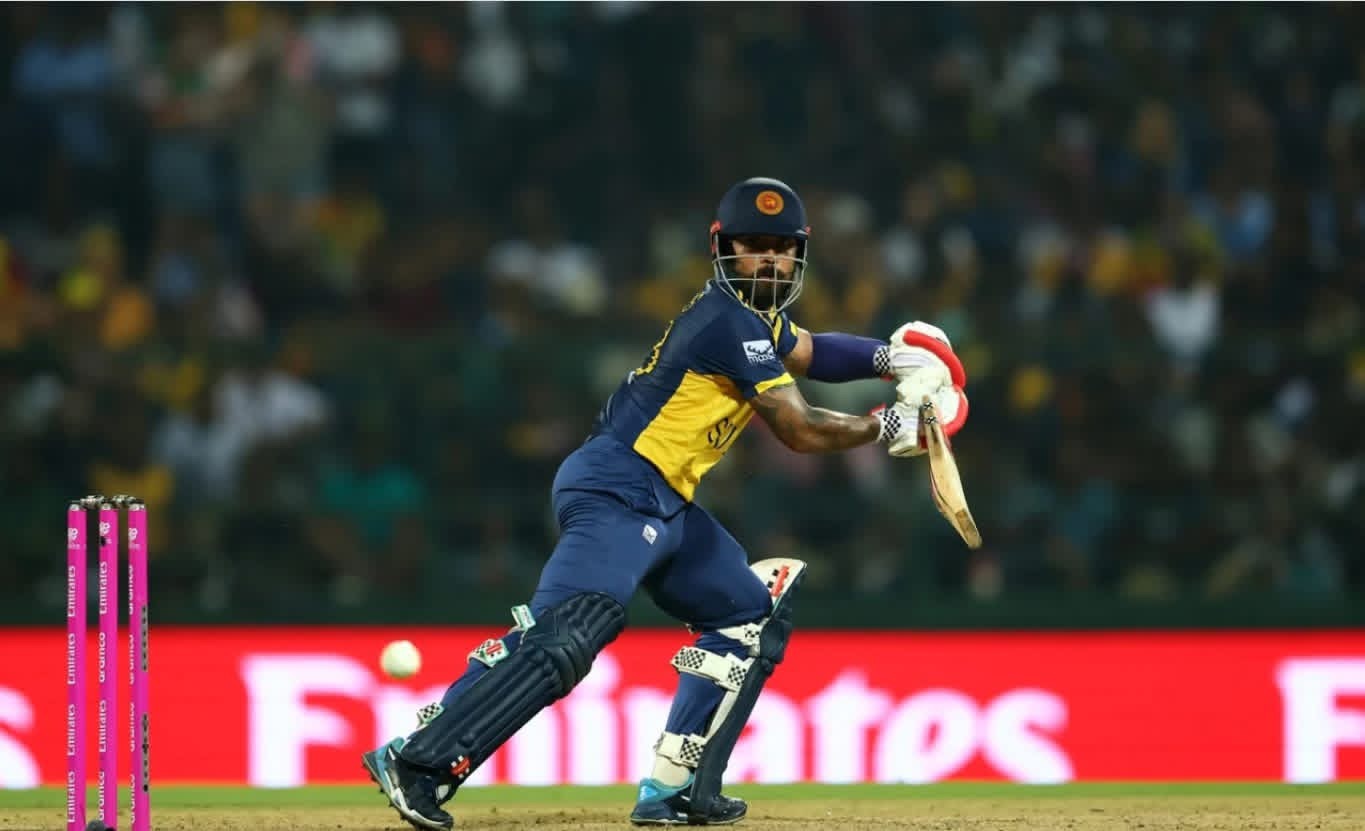 ආබාධය නිසා කුසල්ට එංගලන්ත T 20 අහිමිවෙයි – හිටපු කෙනා නායකයා වෙයි 