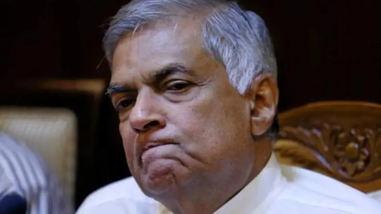රනිල් වික්‍රමසිංහ කියන දේවල් පට්ටපල් බොරු