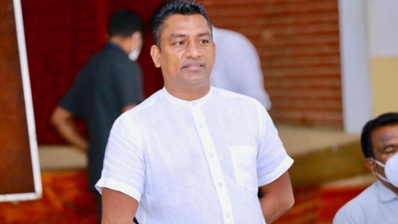 කුට්ටිආරච්චිගෙත් ෆයිල් ඇදේ – FCID ප‍්‍රශ්ණ කරයි