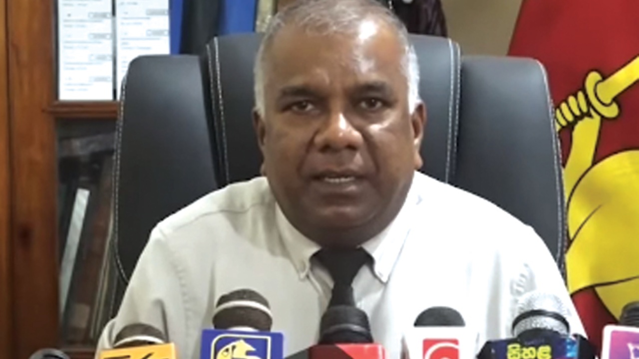 ඊයේ පාසැල් වහන්න අපි නිර්දේශ කලේ නෑ..- කාලගුණ ප‍්‍රධානී