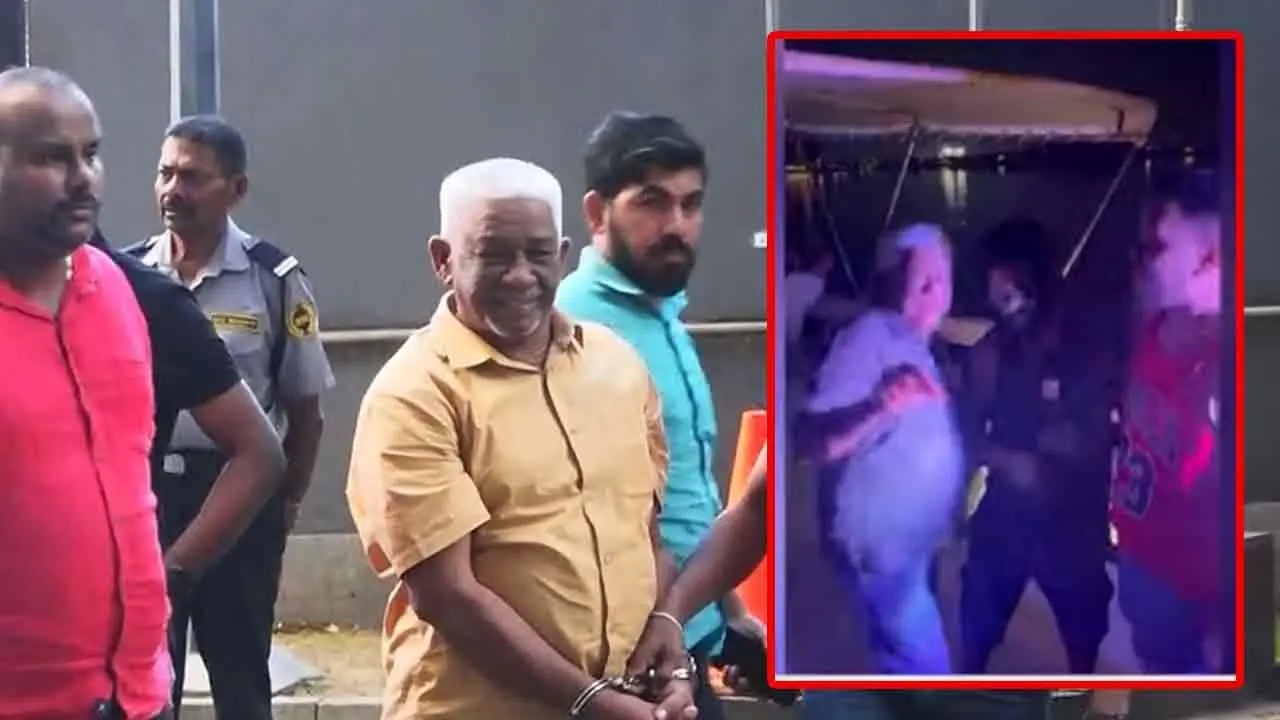 බෝට්ටුවේ සැප දාපු කහදගමගේ හඩපට එළියට! (VIDEO)