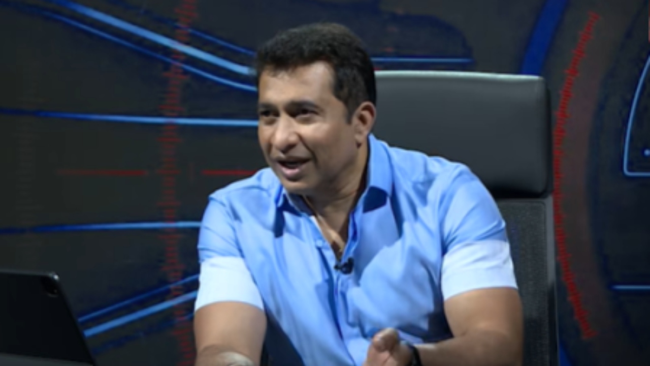 අනුර විපක්ෂේ ඉද්දී කළ හැම ඉල්ලීමක්ම මම ඉටු කළා… ඒකටවත් සලකලා ඥානසාර හිමිට සමාව දෙන්න…! – රොෂාන් රණසිංහ