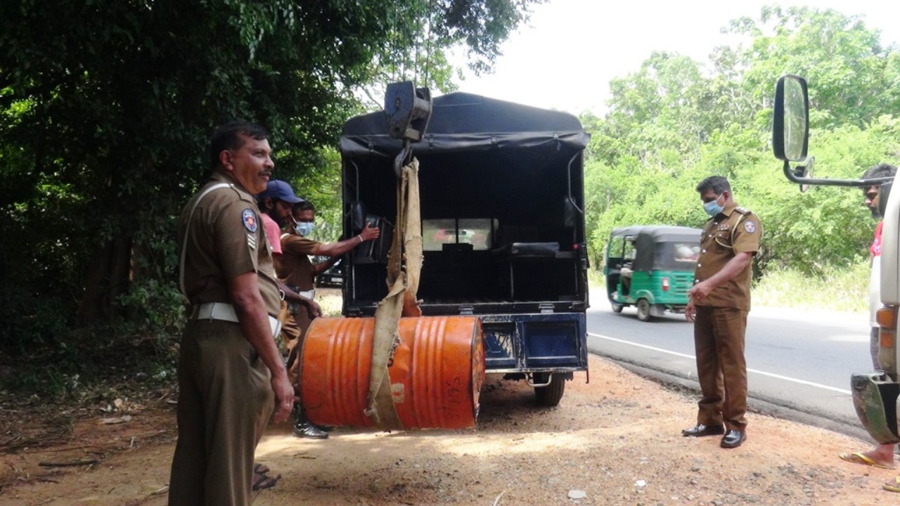 තවත් මහා පරිමාණ තෙල් ජාවාරමක් අතේ මාට්ටු